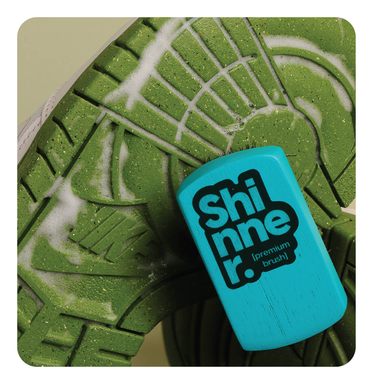 Cómo Cuidar Más tus Sneakers en el 2025