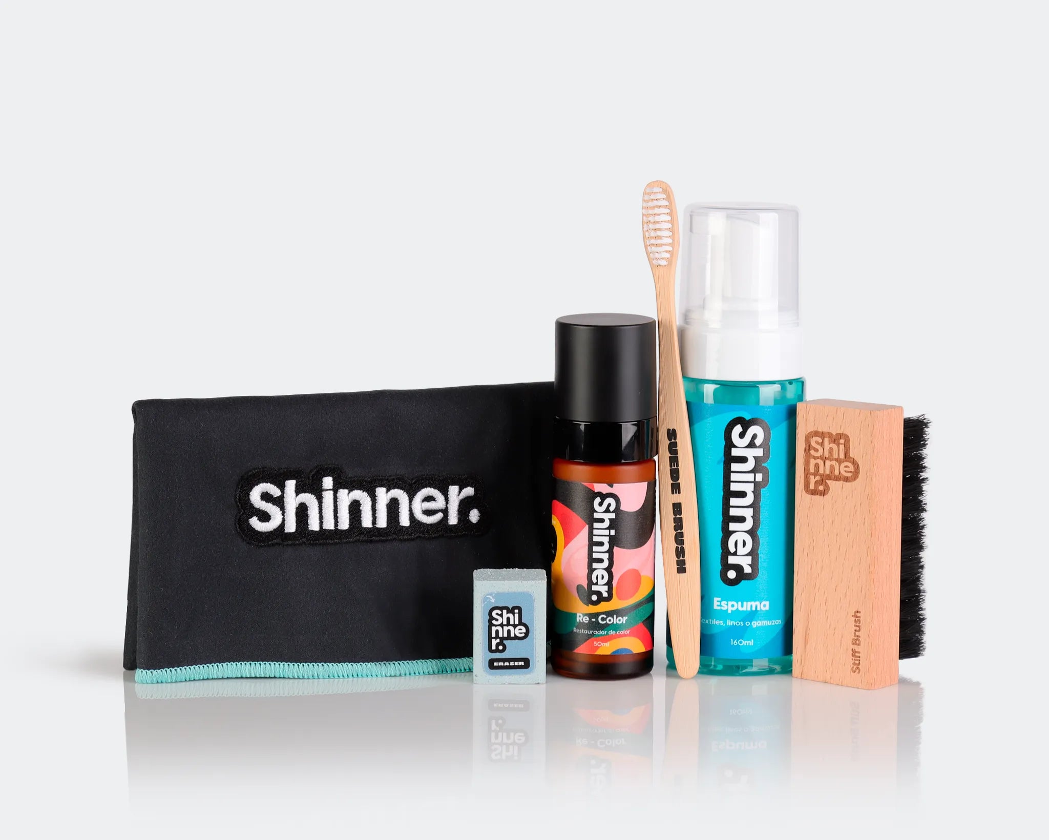 Kit para limpieza de calzado en gamuza Shinner